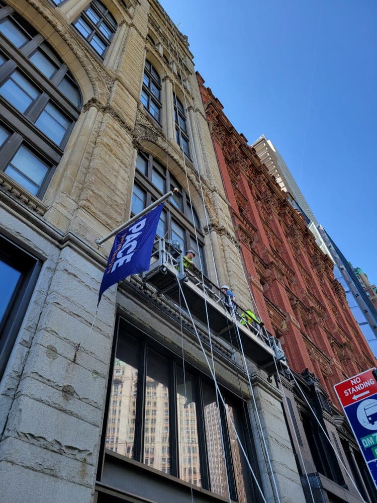 1 Pace Plaza,